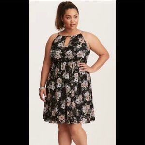 Torrid flower dress size 3 plus size